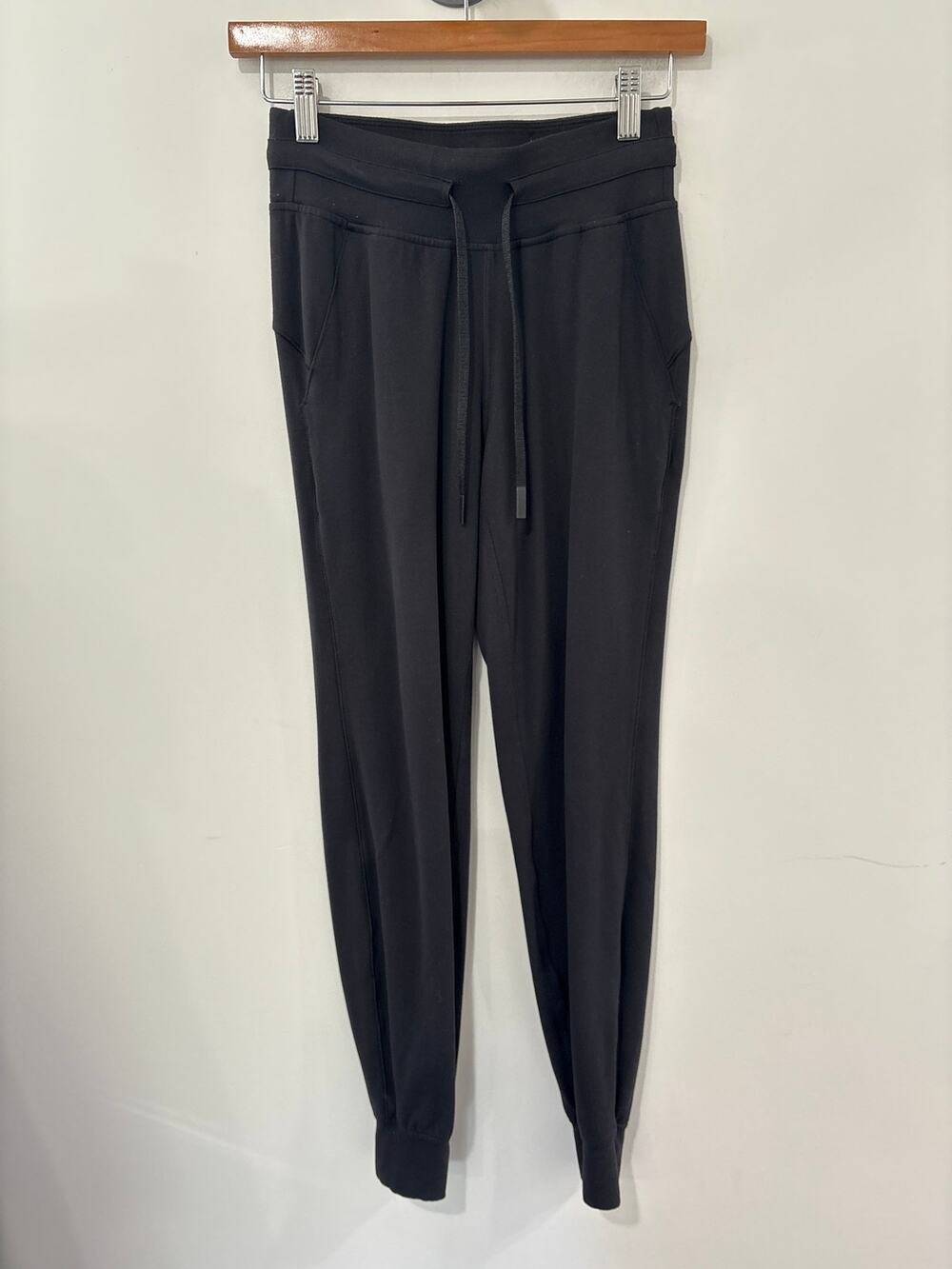 Lululemon Ready to Rulu Joggers 29" Black Size 2